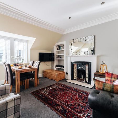 Luxury Inverness Central Apartment Private Parking מראה חיצוני תמונה