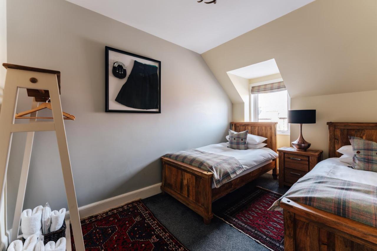 Luxury Inverness Central Apartment Private Parking מראה חיצוני תמונה